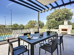 Modern Villa With Private Swimming Pool