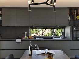 Modern Villa With Private Swimming Pool