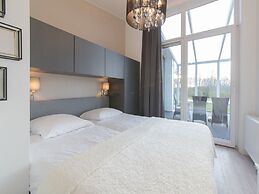 Holiday Home on the Edge of the Forest in Zeeland