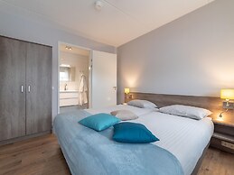 Beautiful Holiday Home With a Whirlpool