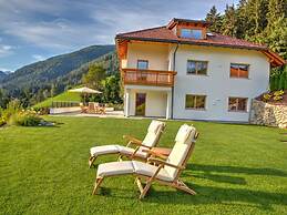 Neunerspitze Comfortable Holiday Residence