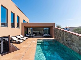 Luxury Villa With Private Pool and Terrace