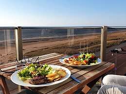 Helmduin 5D Comfortable Holiday Residence