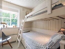 4 Star Holiday Home in Norre Nebel