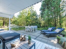 4 Star Holiday Home in Norre Nebel