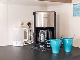 The 3 Sparrows With a Central Location