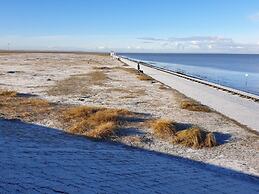 Holiday Home Wattje Comfortable Vacation Home