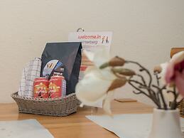 Apartment With Balcony Near the Erlebnisberg Kappe