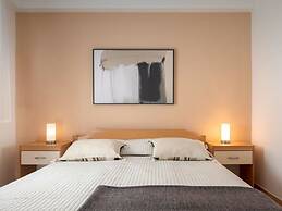 Villa Rosy Comfortable Holiday Residence