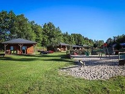 Rural Chalet With Lake View in Limousin