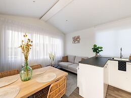 Beautiful Chalet in Middelkerke, 300m From the sea