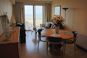 Apartment in Nieuwpoort With sea View