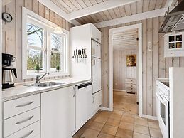 4 Person Holiday Home in Hemmet