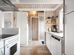 4 Person Holiday Home in Hemmet