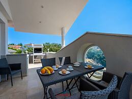 Donatella -apt 2- met Zeezicht