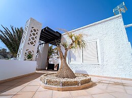 Belvilla by OYO Holiday Home in Arico El Nuevo