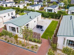 Beautiful Chalet Near the sea and Beach