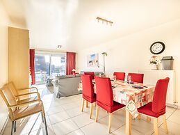 Apartment in Koksijde for 5 Person