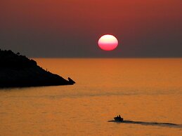 Apartments Sunset - Two Bedroom Apartment With Terrace and Sea View