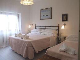 Belvilla by OYO Sassetta 6 Peonia