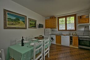 Belvilla by OYO Sassetta 6 Peonia