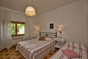 Belvilla by OYO Sassetta 6 Peonia