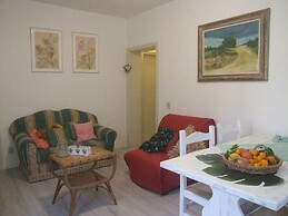 Belvilla by OYO Sassetta 6 Peonia