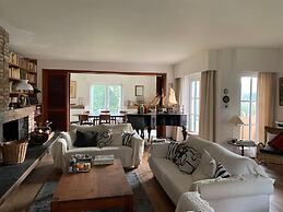 Charming Home w/ Garden