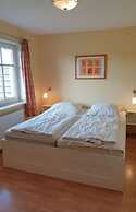 Siems Modern Retreat