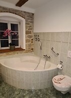 Holiday Apartment Elliebe