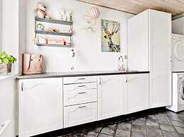 8 Person Holiday Home in Hadsund