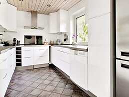 8 Person Holiday Home in Hadsund