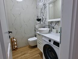 Villa With Swimming Pool and Fenced Garden