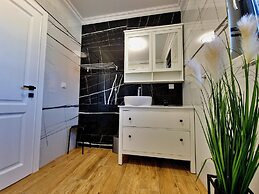 Villa With Swimming Pool and Fenced Garden