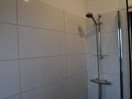 Villa With Garden Near Zeewolde