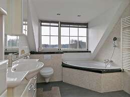 Villa With Garden Near Zeewolde