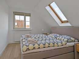 Villa With Garden Near Zeewolde