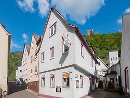 Holiday Home in Sankt Goarshausen With Parking
