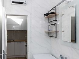 Apartment Thon - One Bedroom Apartment With Terrace and Garden View