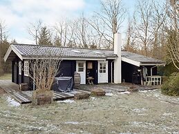 5 Person Holiday Home in Veslos