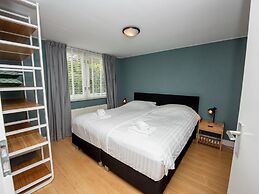 Spacious Holiday Home With Private Jetty