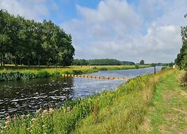 Glamping Tent With Kitchen Near Zwolle