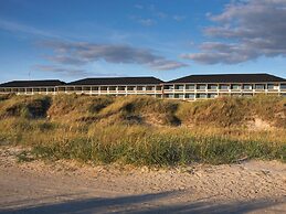 Hotel Fano With Free Access to Park