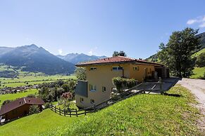 Apartment in Kaprun Near Ski Slopes