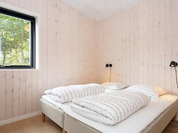5 Star Holiday Home in Ebeltoft