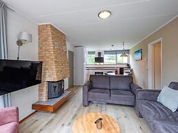 Cozy Holiday Home With hot tub on Texel