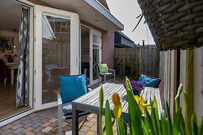 Lovely Holiday Home Near Center of Domburg