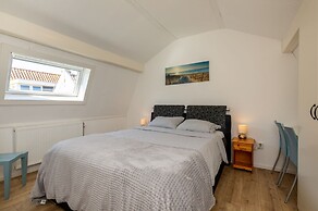 Lovely Holiday Home Near Center of Domburg