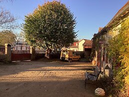 Charming Holiday Home With Private Garden
