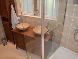 Cosy Holiday Home With Pool in Callian